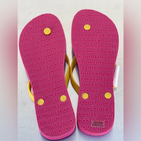NEW ⭐️ Juicy Couture Hot Pink Flip Flops Size 10 Women’s - Picture 4 of 4